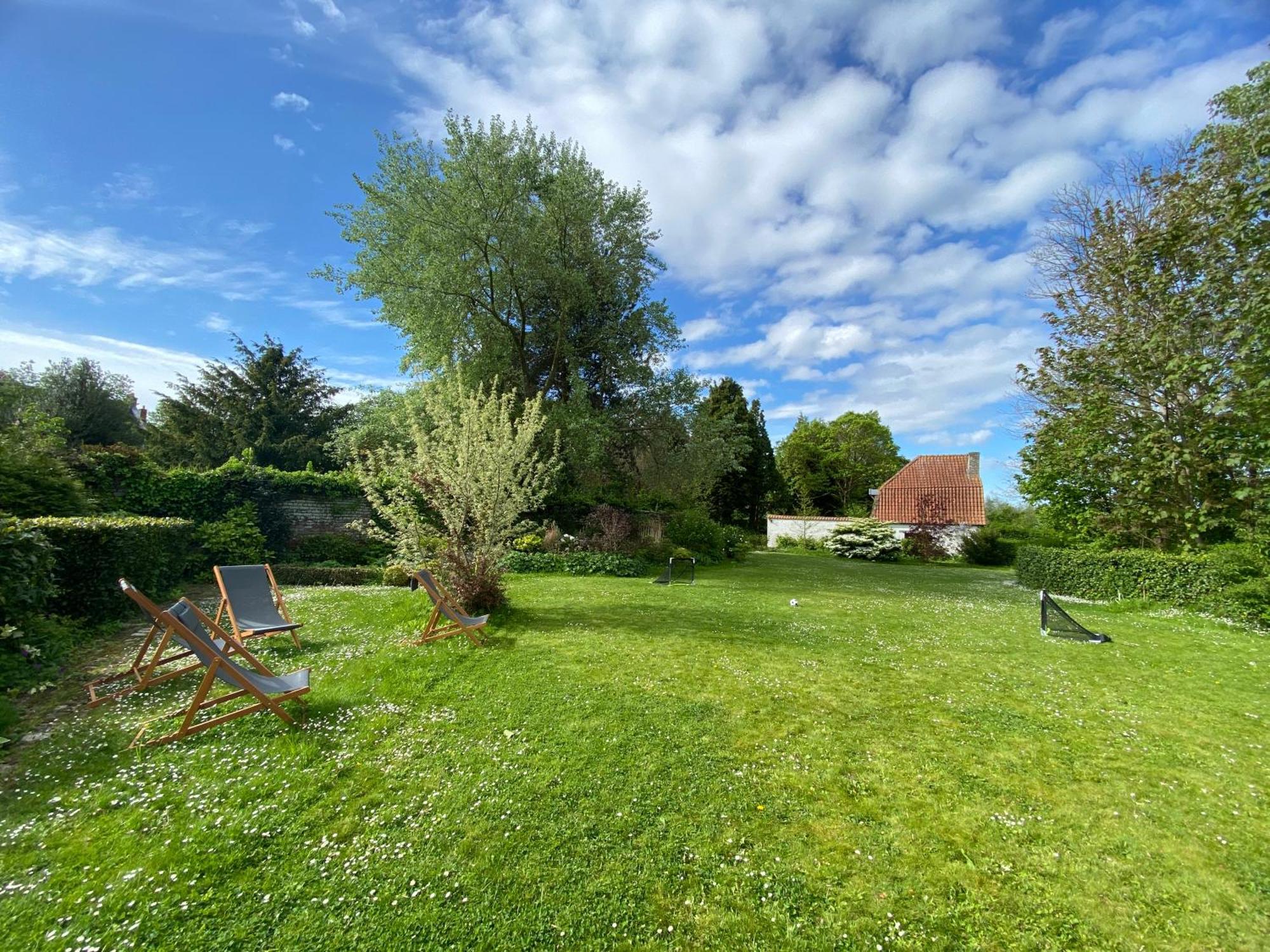 B&B - Villa Des Remparts - Ardres Proche Calais-St Omer-Dunkerque 외부 사진